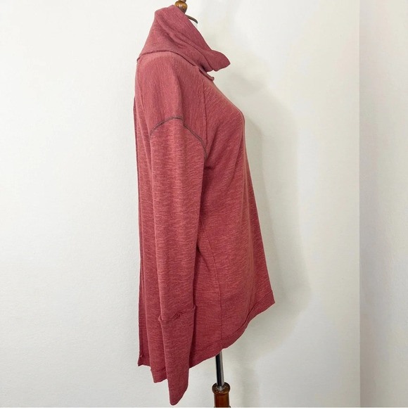 Free People We the Free Split Back Turtleneck
Long Sleeve in Burnt Orange - Picture 9 of 15